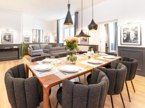 LivinParis - Luxury AC 3 Bedrooms Le Louvre I